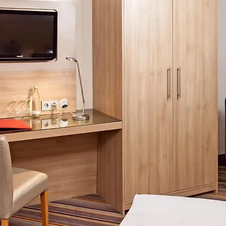 Leonardo North 4*