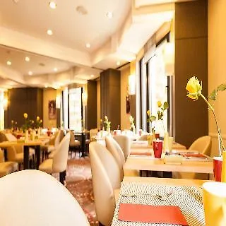 Отель Leonardo North 4*