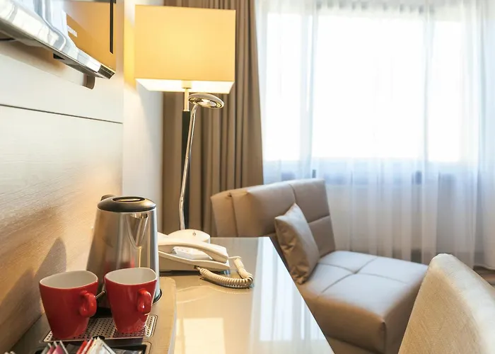 Leonardo North Hotel