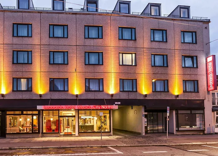 מלון Leonardo North 4*