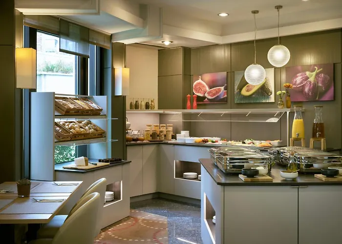 Otel Leonardo North Münih